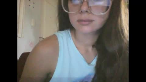 Snapshot of couple_argenta chatting on February 23, 2025, 5:45 am Thania Sativa online show from February 23, 2025, 5:45 am