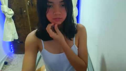 couple_hot_xxxz online show from November 17, 2025, 12:27 am