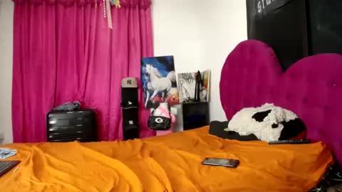 couple_sex_kinky online show from December 12, 2024, 5:10 am