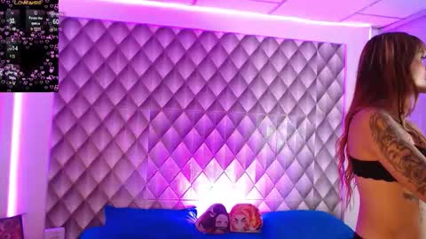 Couplelatin online show from November 29, 2025, 5:54 am