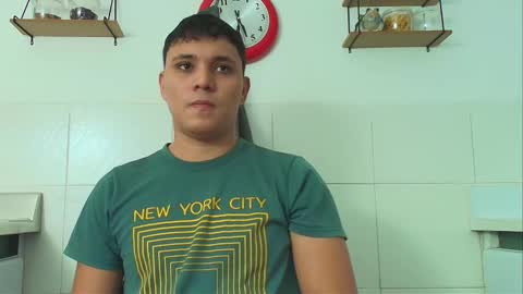 Snapshot of couplelovely_dss chatting on October 19, 2025, 8:42 pm Barby and Kenny online show from October 19, 2025, 8:42 pm