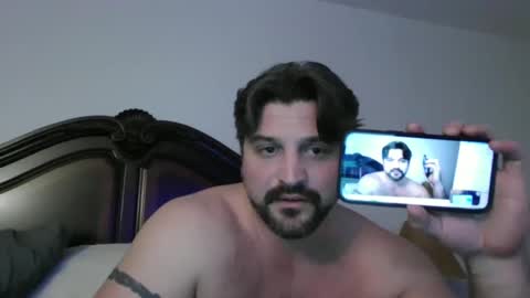 Snapshot of cowboy190087 chatting on December 31, 2024, 6:05 am cowboy190087 online show from December 31, 2024, 6:05 am