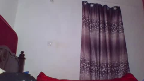 Erykah online show from December 1, 2024, 4:29 pm