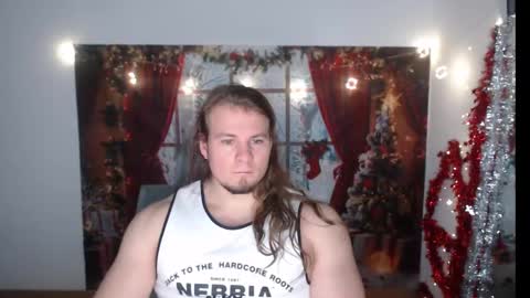 crazyangel8 online show from January 1, 2025, 2:19 am