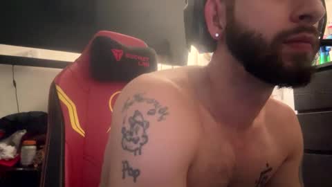 Snapshot of crazydill28 chatting on September 18, 2025, 9:39 pm crazydill28 online show from September 18, 2025, 9:39 pm