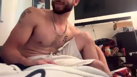 Snapshot of crazydill28 chatting on September 19, 2025, 1:01 pm crazydill28 online show from September 19, 2025, 1:01 pm