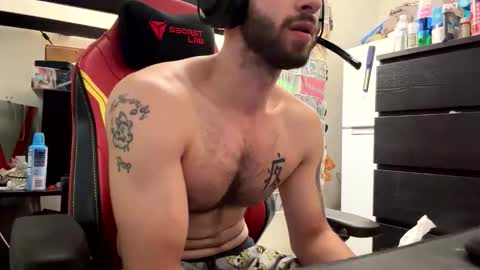 Snapshot of crazydill28 chatting on October 31, 2025, 4:52 pm crazydill28 online show from October 31, 2025, 4:52 pm