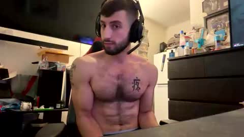 crazydill28 online show from November 27, 2025, 6:21 pm