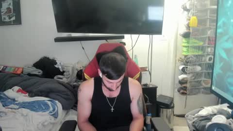 crazydill28 online show from June 17, 2026, 7:26 pm