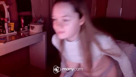 Camille online show from December 11, 2024, 3:15 pm