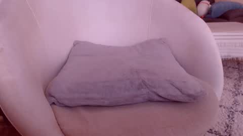 Camille online show from October 15, 2025, 1:22 pm