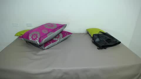 diosalinda online show from April 11, 2026, 12:20 pm