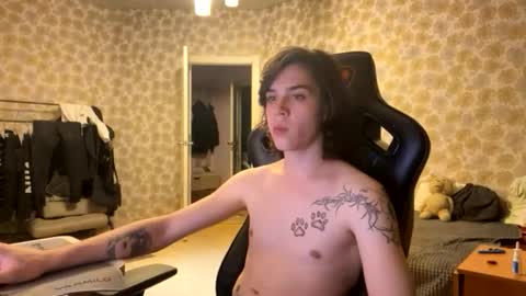 skinnybimmy online show from June 9, 2026, 11:05 pm