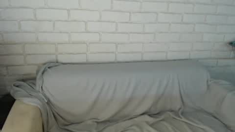 Crazyy Girl  online show from March 12, 2025, 3:51 pm