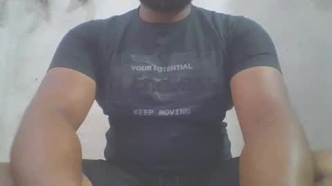 crazzy_booy online show from March 27, 2026, 3:56 am