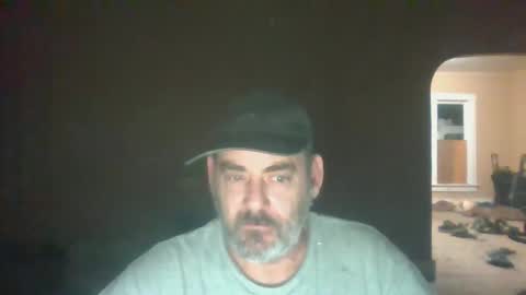 Snapshot of cre9876 chatting on September 18, 2025, 8:27 am alway horny online show from September 18, 2025, 8:27 am