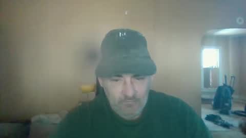 Snapshot of cre9876 chatting on November 11, 2025, 6:30 pm alway horny online show from November 11, 2025, 6:30 pm