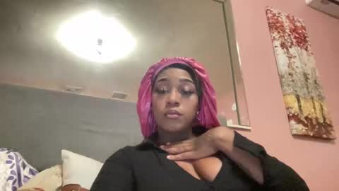 PHANTOMTARGARYENXXX online show from February 19, 2025, 1:29 am