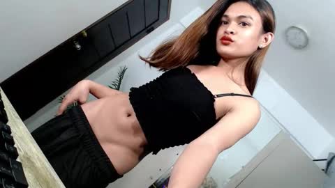 Delilah online show from January 14, 2026, 6:24 pm