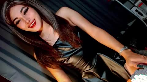 Snapshot of creamycum_celinexxx chatting on January 29, 2025, 4:52 pm Celine online show from January 29, 2025, 4:52 pm