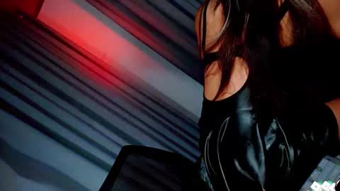 Snapshot of creamycum_celinexxx chatting on February 5, 2025, 4:36 pm Celine online show from February 5, 2025, 4:36 pm