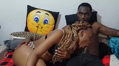 creamyhub online show from November 21, 2025, 7:18 am