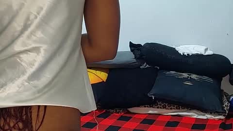 creamyhub online show from January 14, 2026, 7:47 am