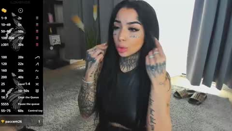 Sophie online show from March 11, 2025, 11:12 am