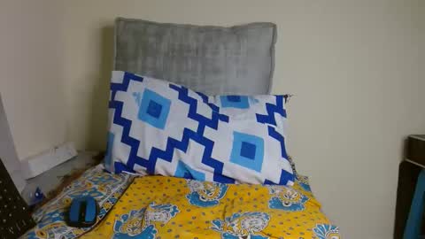 Taurus04 online show from February 2, 2025, 12:46 pm