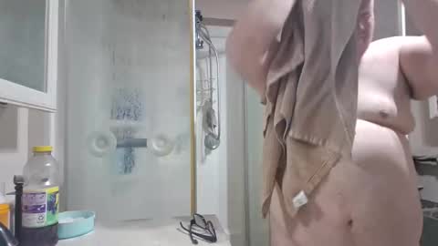 The hopeless romantic online show from December 20, 2025, 8:43 am