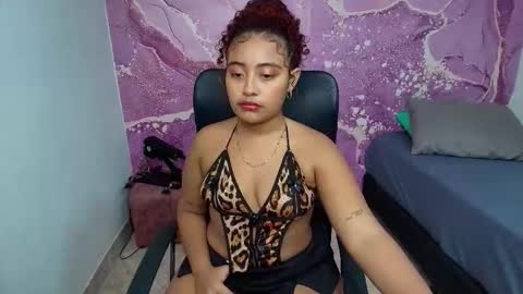 Snapshot of crespa_latin_ chatting on November 24, 2025, 9:03 pm crespa_latin_ online show from November 24, 2025, 9:03 pm