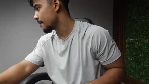 Crimson heart online show from December 19, 2025, 12:23 pm