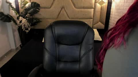 Tatiana  online show from April 1, 2026, 4:46 am