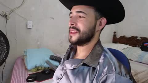 Snapshot of cris_simons chatting on December 15, 2024, 8:36 pm cris_simons online show from December 15, 2024, 8:36 pm