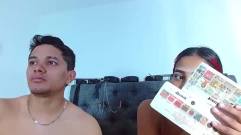 Snapshot of crisandmery chatting on March 12, 2025, 3:07 pm CRISANDMERY online show from March 12, 2025, 3:07 pm