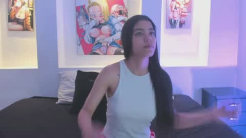 Snapshot of crisle_11 chatting on June 3, 2026, 10:40 am Cris online show from June 3, 2026, 10:40 am