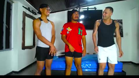 crismens online show from November 21, 2025, 9:24 pm