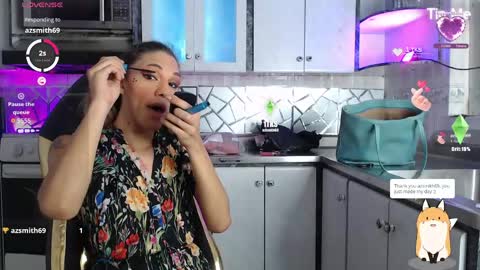 Cristina Onazis online show from June 4, 2026, 6:36 pm