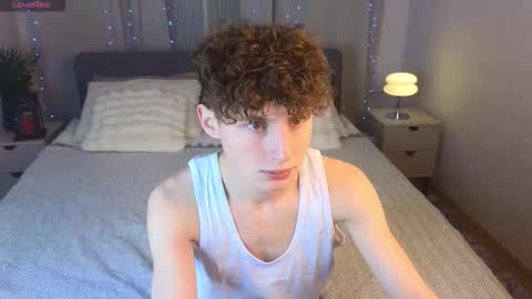 Chris online show from November 21, 2025, 2:49 pm