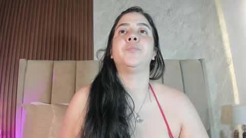 Snapshot of criss__spiicy chatting on April 24, 2026, 8:11 pm criss spiicy online show from April 24, 2026, 8:11 pm