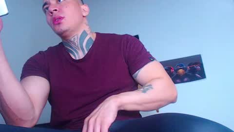 Cristopher online show from February 5, 2025, 2:51 am