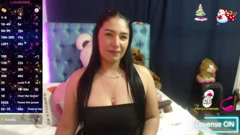 Snapshot of cristal__cherry chatting on December 10, 2024, 1:43 am CRISTAL online show from December 10, 2024, 1:43 am