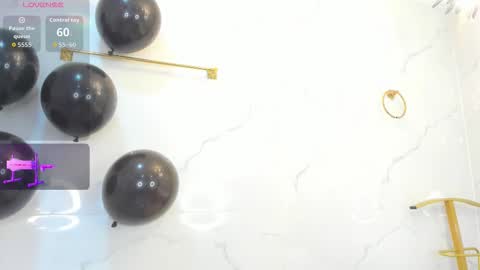 cristal online show from March 23, 2026, 7:40 pm