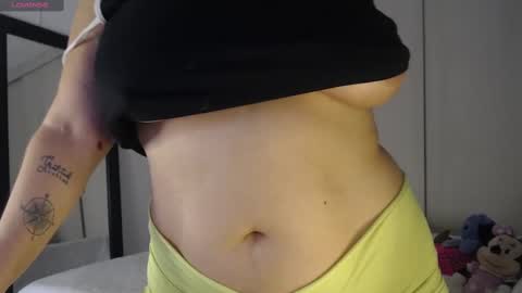 Snapshot of cristal_sexyboobs_ chatting on October 5, 2025, 4:16 pm Cristal  online show from October 5, 2025, 4:16 pm