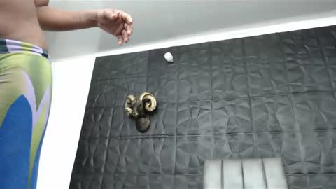 Hanna  online show from December 29, 2024, 9:28 am