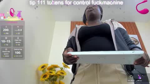 cristale69 online show from November 14, 2025, 3:16 am