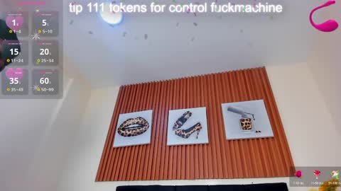 cristale69 online show from April 9, 2026, 7:08 pm