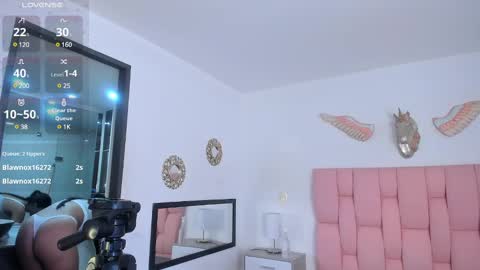 Snapshot of cristalmunez chatting on January 2, 2025, 6:34 pm cristal online show from January 2, 2025, 6:34 pm