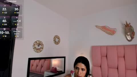 Snapshot of cristalmunez chatting on March 11, 2025, 12:39 pm cristal online show from March 11, 2025, 12:39 pm