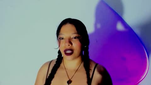 cristal online show from February 23, 2026, 1:14 am